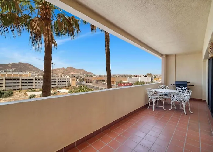 2 Minute Walk To Medano * Cabo San Lucas